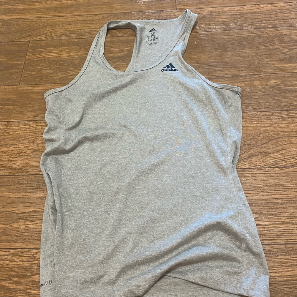 Adidas tank